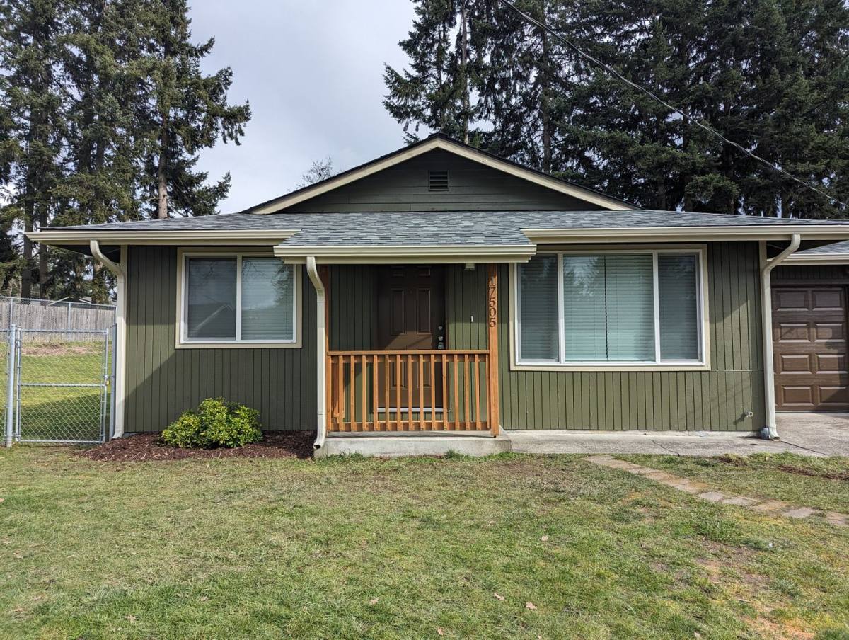 Apartment for rent at 17505-17507 8th Ave E, Spanaway, WA 98387