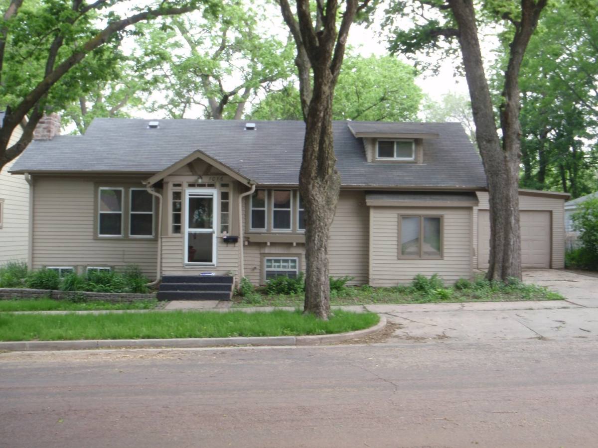 House for rent at 1016 W 27th St, Sioux Falls, SD 57105