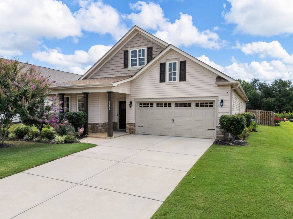 House for rent at 934 Deepwood Court, Boiling Springs, SC 29316