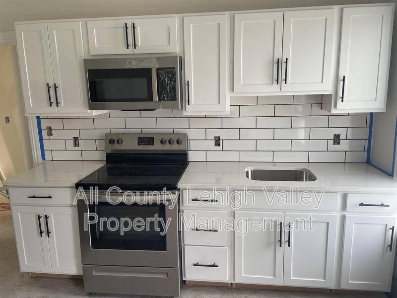 Apartment for rent at 122 E Goepp St #3, Bethlehem, PA 18018