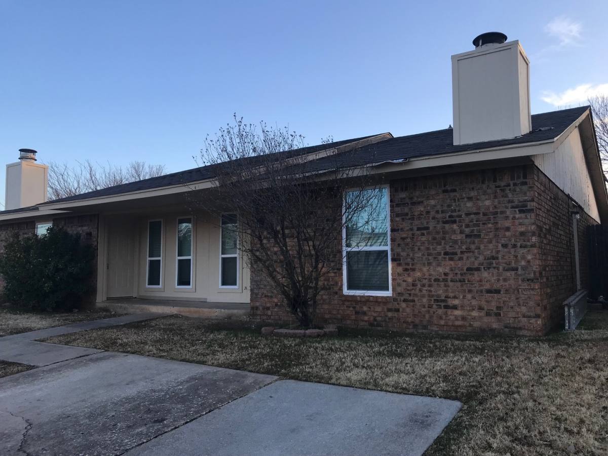 Apartment for rent at 1013 1015 N, Noble, OK 73068