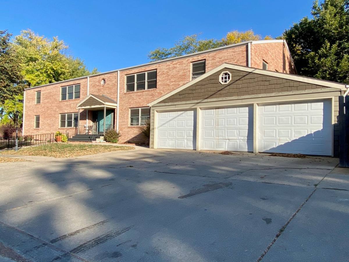 Apartment for rent at 310 W 21st St, Sioux Falls, SD 57105