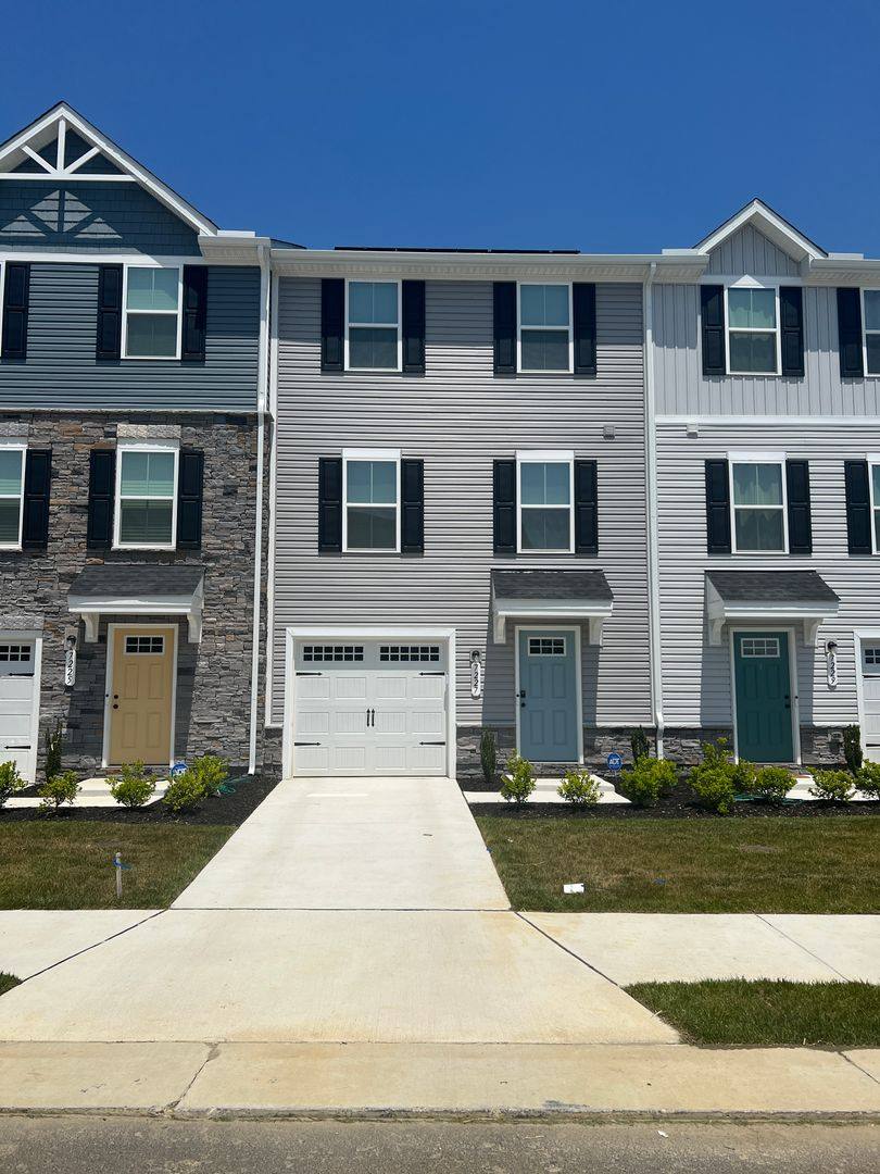 Townhouse for rent at 7227 Senate Way, Ruther Glen, VA 22546