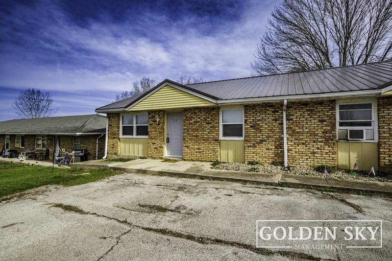 6314 E Piccadilly Rd, Muncie, IN 47303