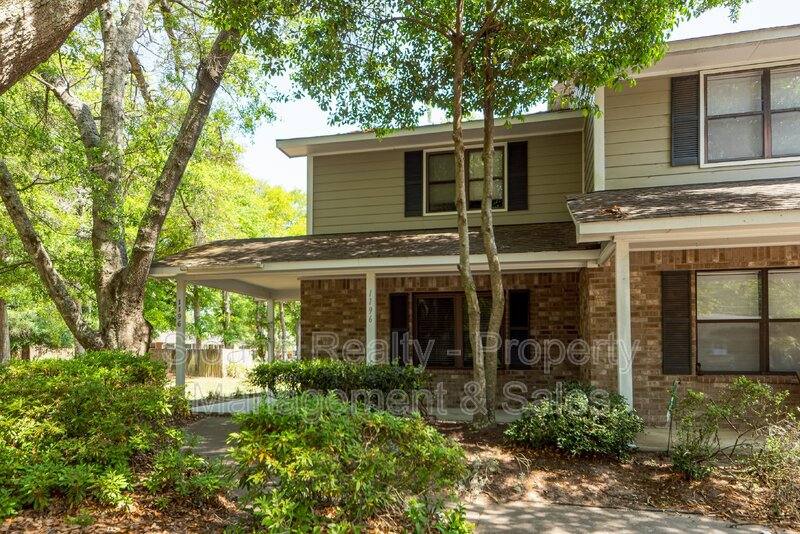 House for rent at 1196 Julian Clark Rd, Charleston, SC 29412