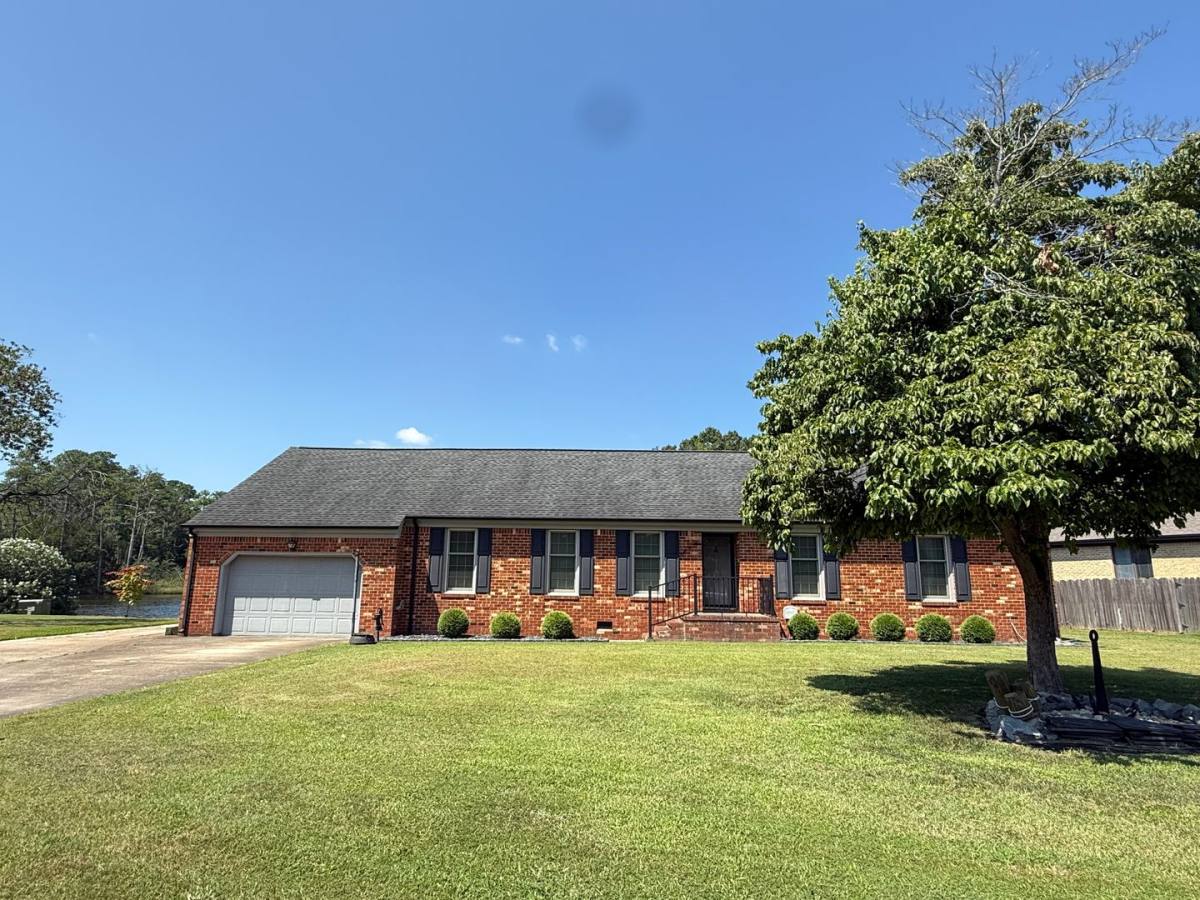 House for rent at 804 Heritage Point, Chesapeake, VA 23322