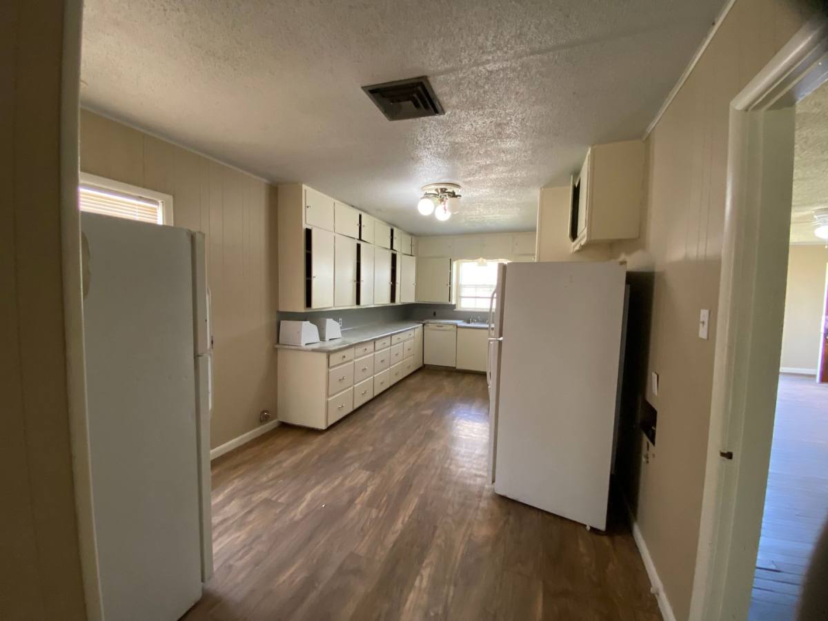 Townhouse for rent at 1611 28th St, Lubbock, TX 79411