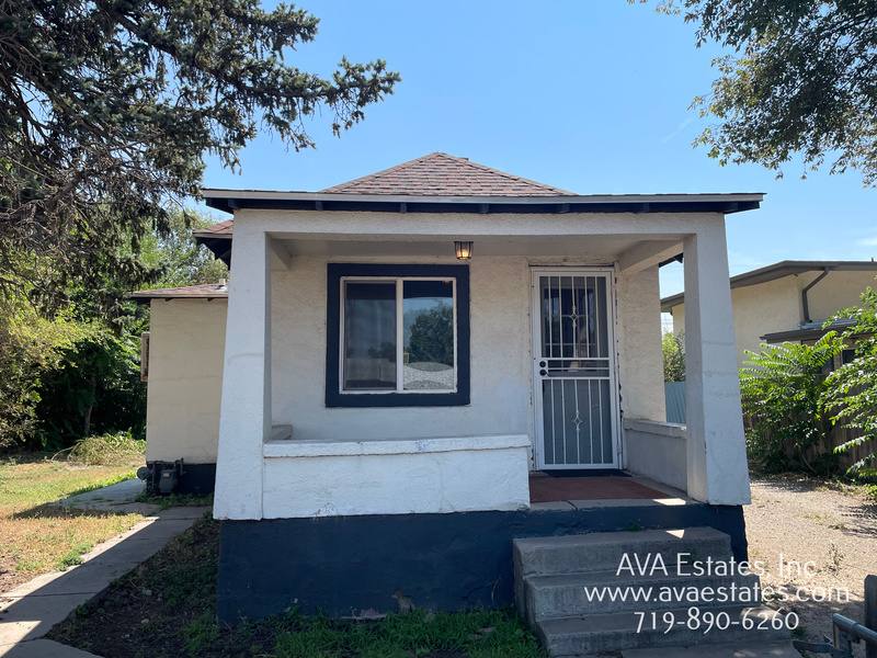 House for rent at 1440 Stone Ave, Pueblo, CO 81004
