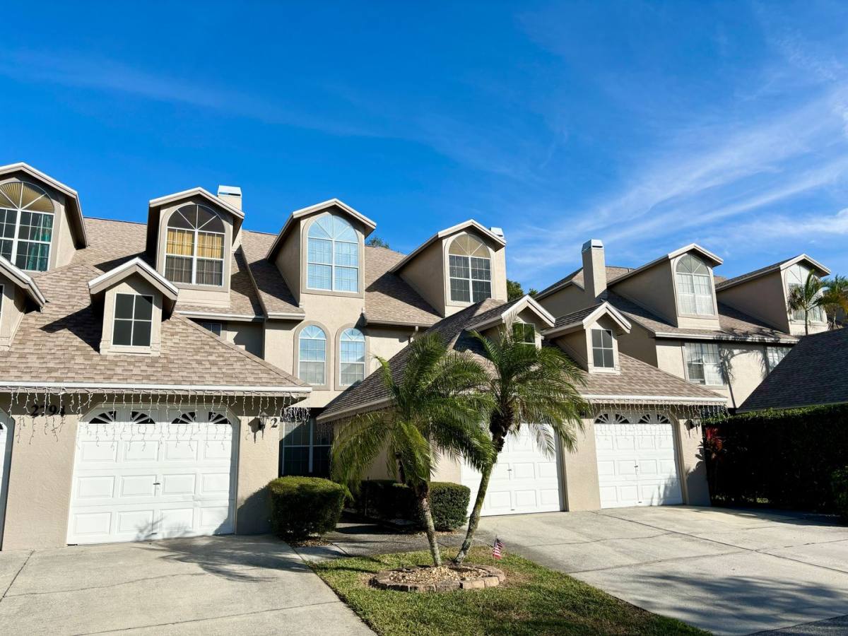 Townhouse for rent at 2794 Countryside Blvd, Clearwater, FL 33761