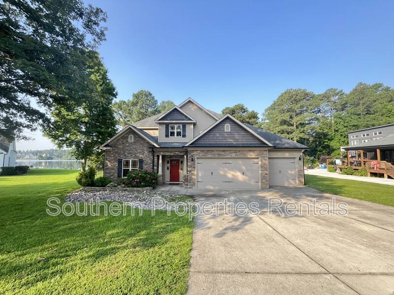 House for rent at 484 Crown Point, Sanford, NC 27332