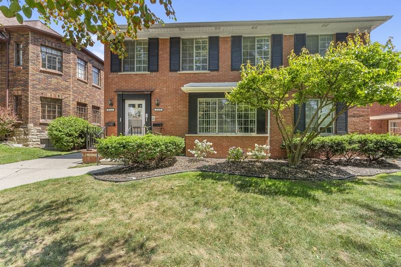 Apartment for rent at 930 Trombley Rd #932, Grosse Pointe, MI 48230