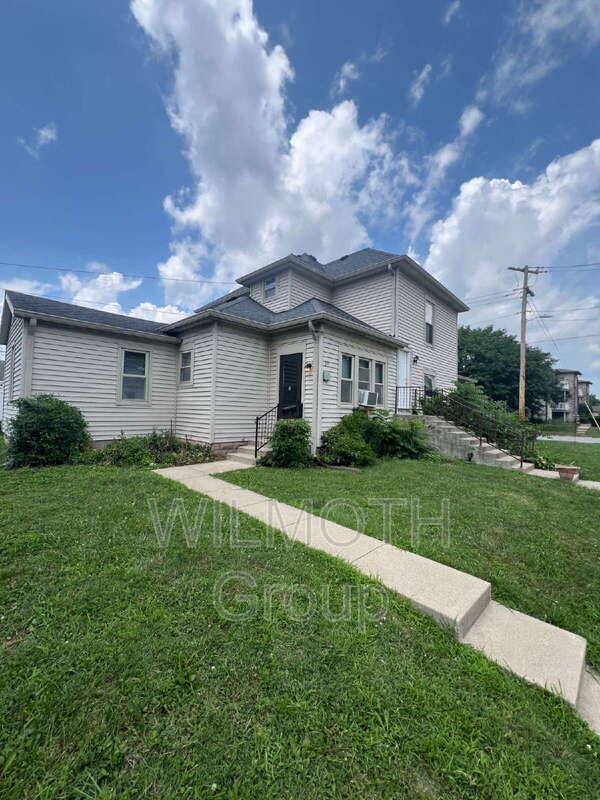 House for rent at 20 N Wilson St, Greenfield, IN 46140