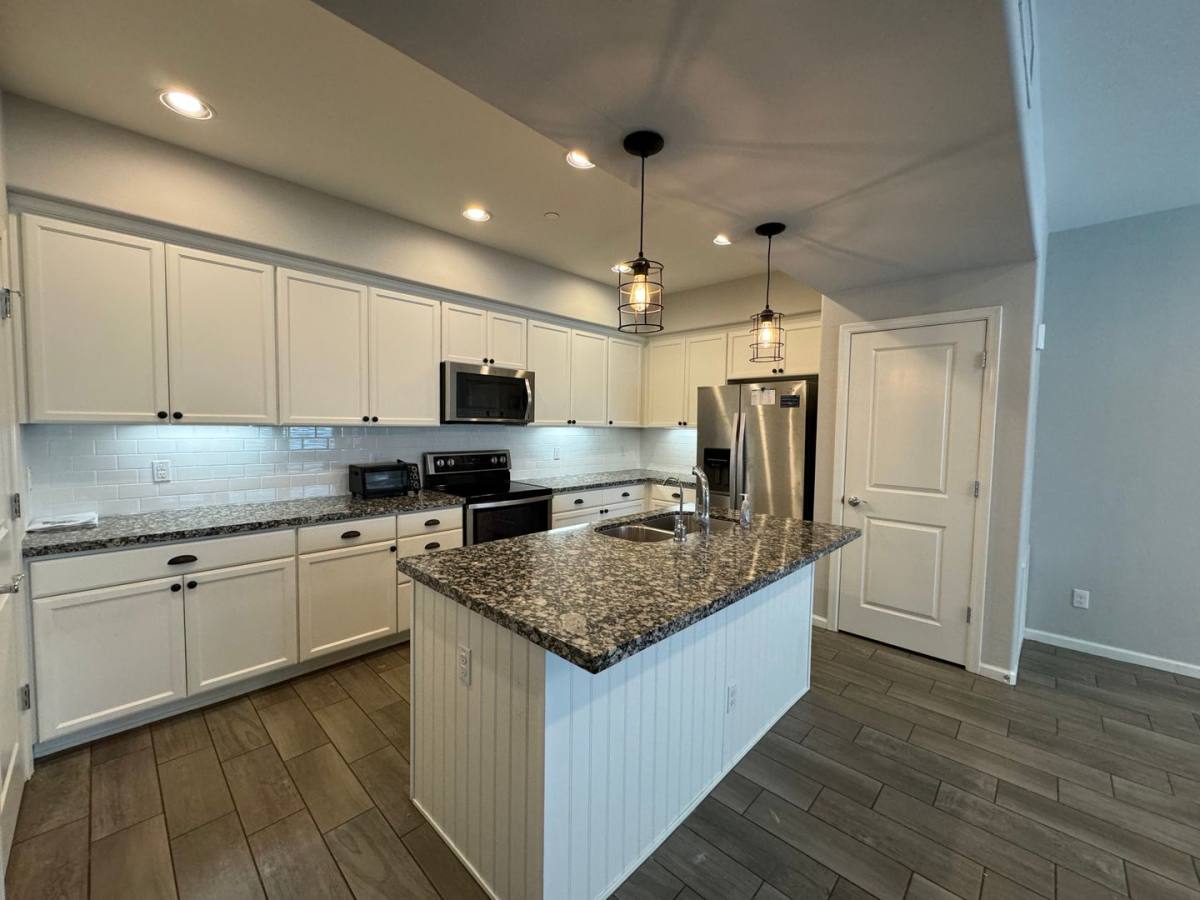 Condo for rent at 3935 E Rough Rider Rd, Phoenix, AZ 85050