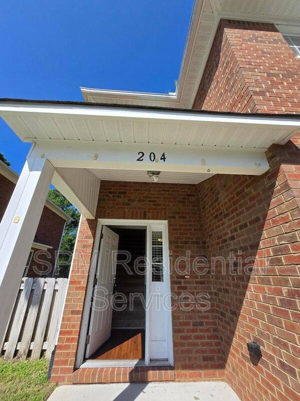 Townhouse for rent at 204 Durango Place, Wilmington, NC 28403