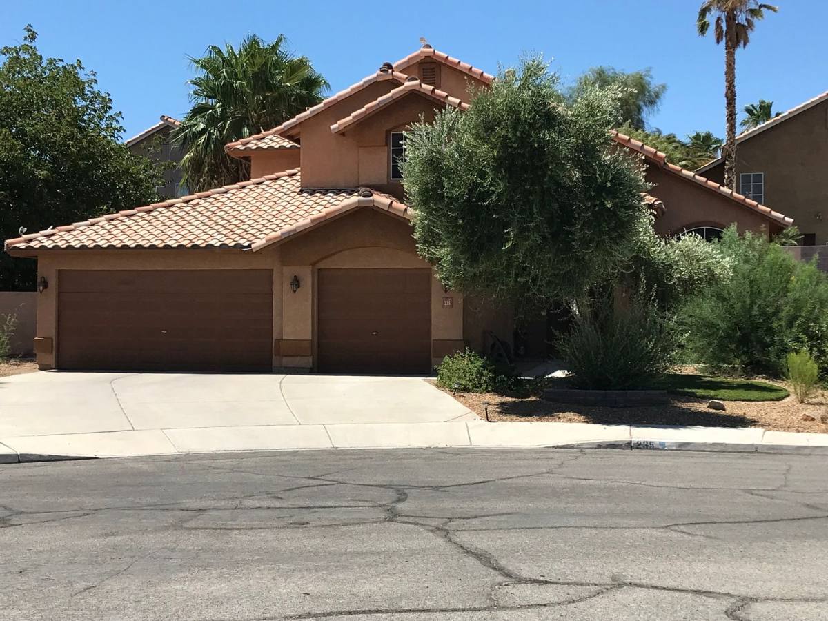 House for rent at 235 Mount Dana Court, Henderson, NV 89014