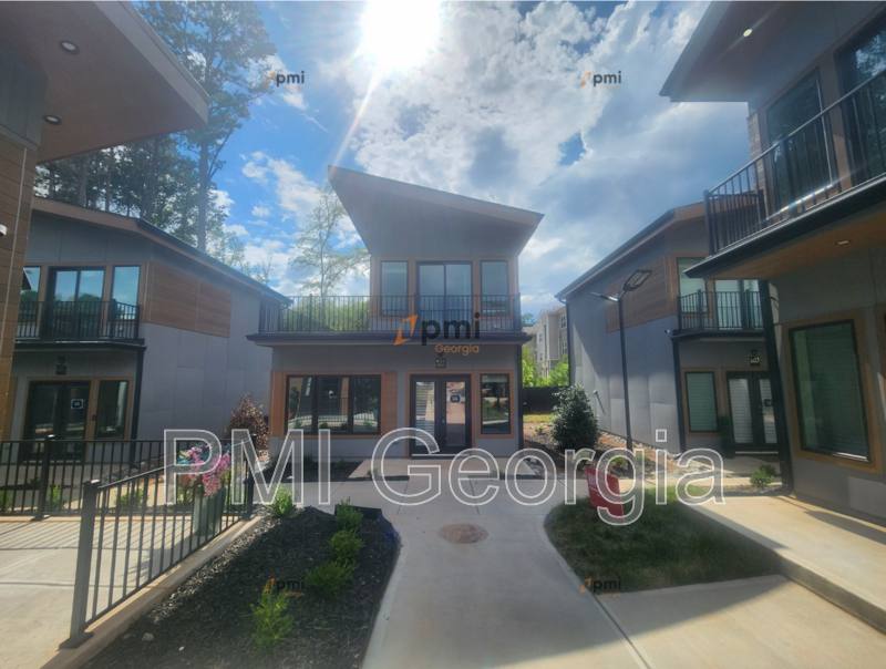 House for rent at 6305 Shannon Parkway #106, Union City, GA 30291