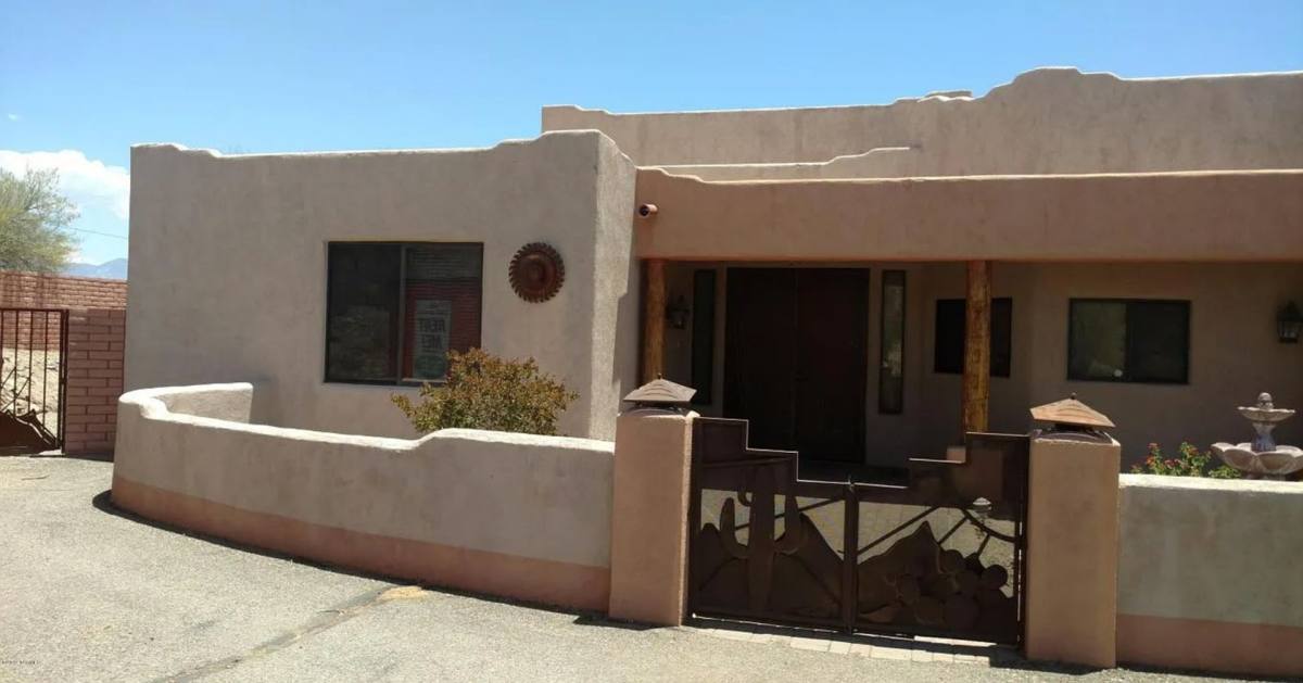 House for rent at 5640 W Sunset Rd, Tucson, AZ 85743