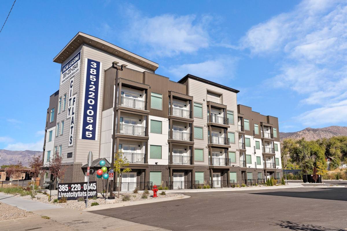 Apartment for rent at 3360 Washington Blvd, Ogden, UT 84401