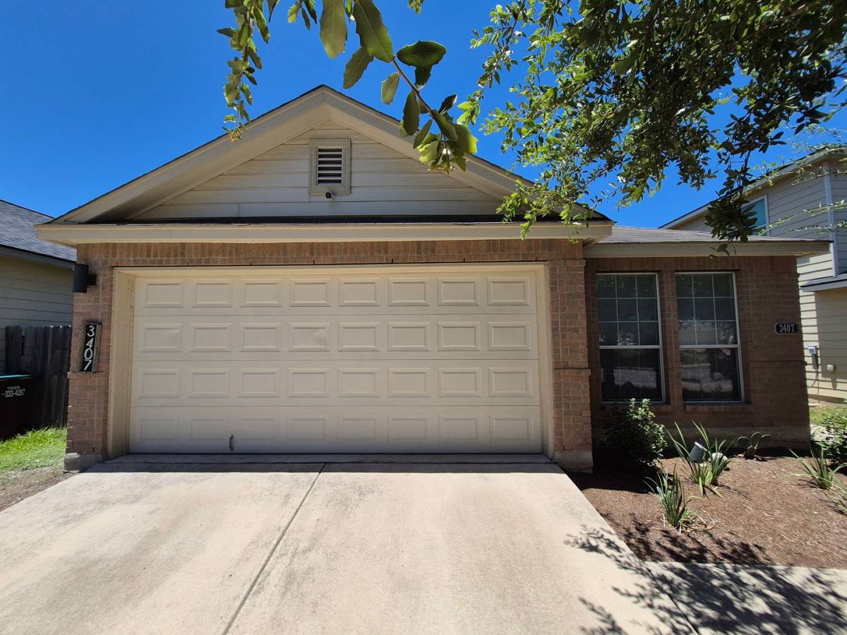 House for rent at 3407 Alonzo Fields, Converse, TX 78109