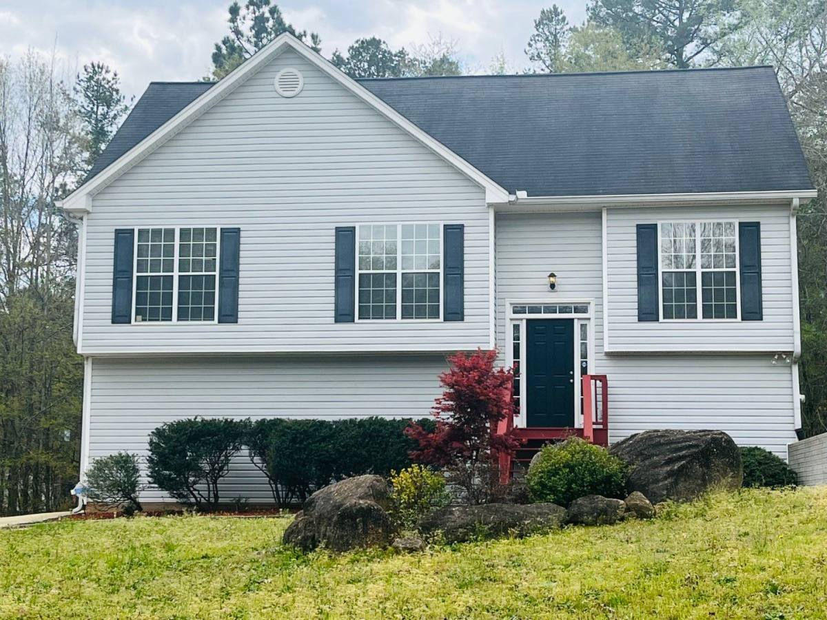House for rent at 311 Cranford Mill Dr, Newnan, GA 30265