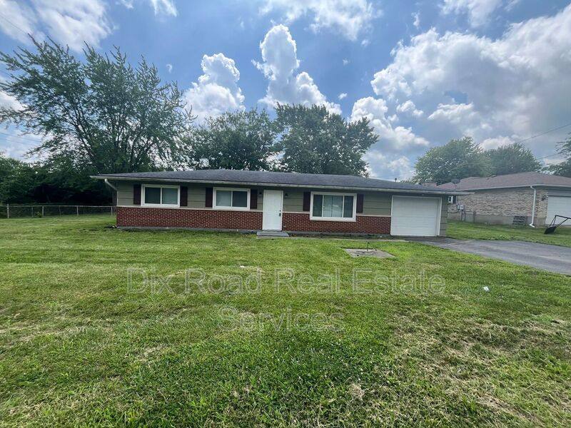 House for rent at 440 W Wenger Rd, Englewood, OH 45322