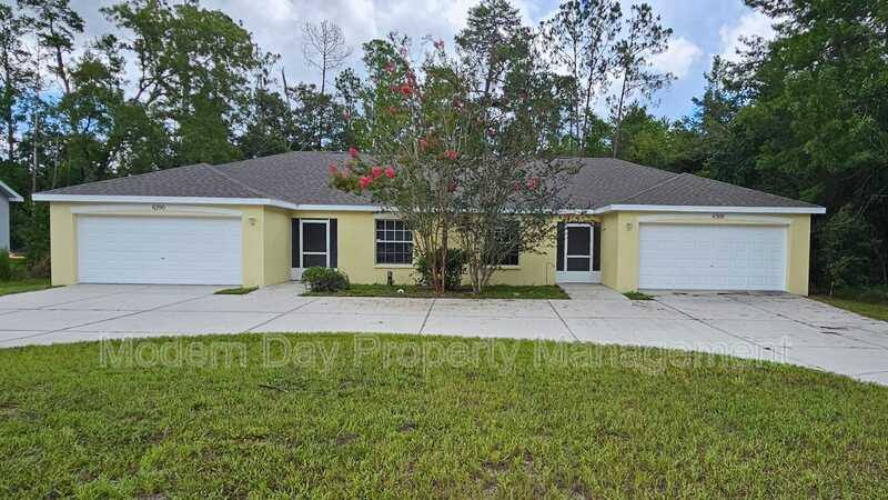 6300 W Oak Park Blvd, Homosassa, FL 34446