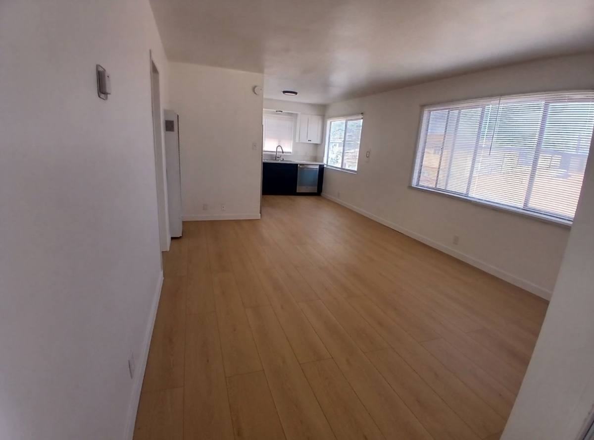 Apartment for rent at 13520 Lemoli Ave, Hawthorne, CA 90250