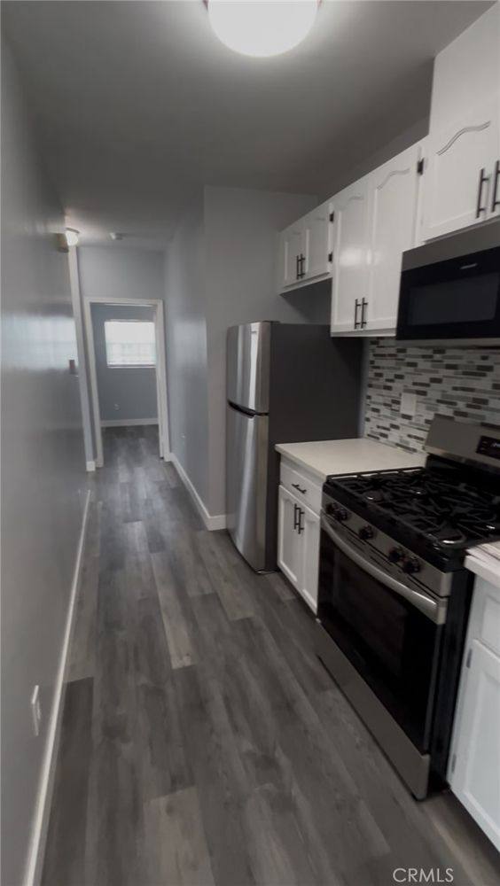 Apartment for rent at 1032 Normandie Ave, Los Angeles, CA 90006