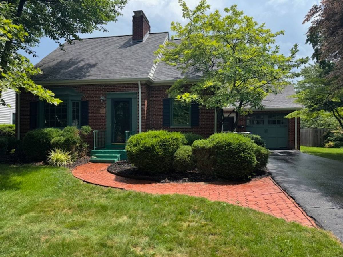 House for rent at 1855 Suffolk Rd, Columbus, OH 43221