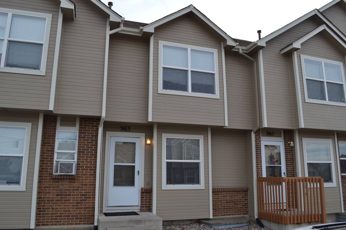 Townhouse for rent at 3163 Bridgewater Dr, Colorado Springs, CO 80916