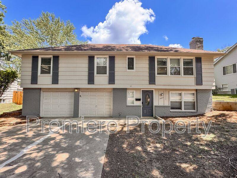 House for rent at 7425 Hardy Ave, Kansas City, MO 64133