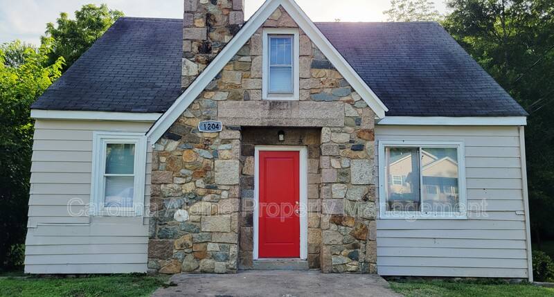 House for rent at 1204 Asheboro St, High Point, NC 27260