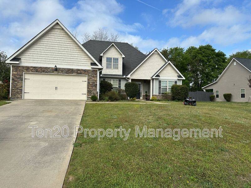 House for rent at 111 Seminole Trail, Fort Mitchell, AL 36856