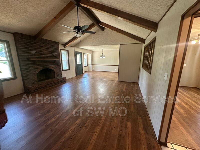 House for rent at 2615 W Sexton Dr, Springfield, MO 65810