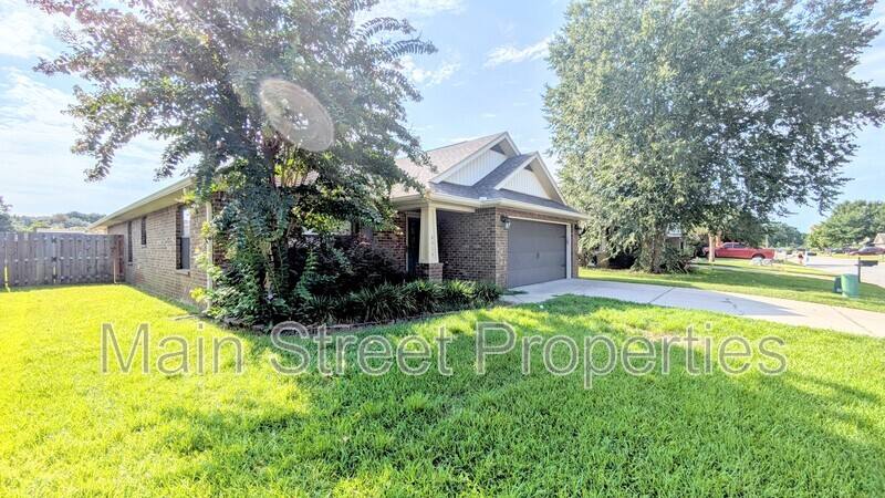 House for rent at 4919 Makenna Circle, Milton, FL 32571