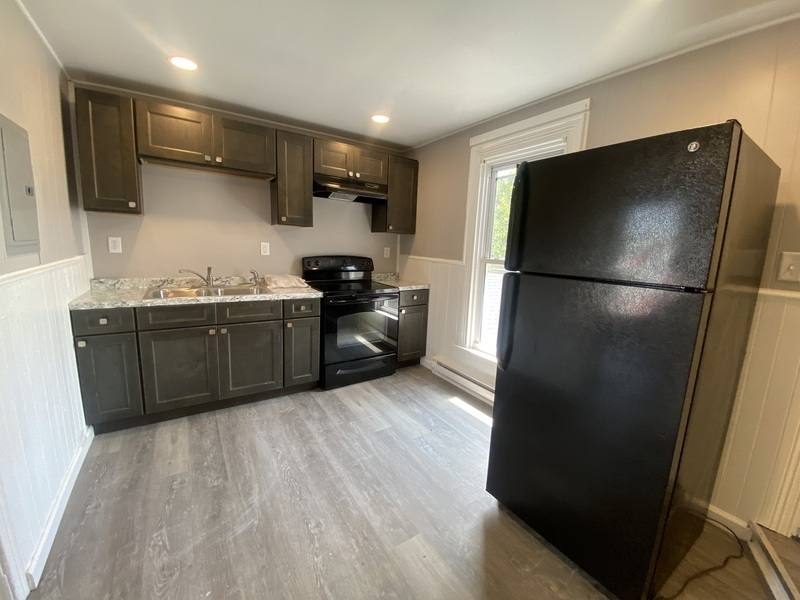 Apartment for rent at 100-106 Main St #102, Womelsdorf, PA 19567