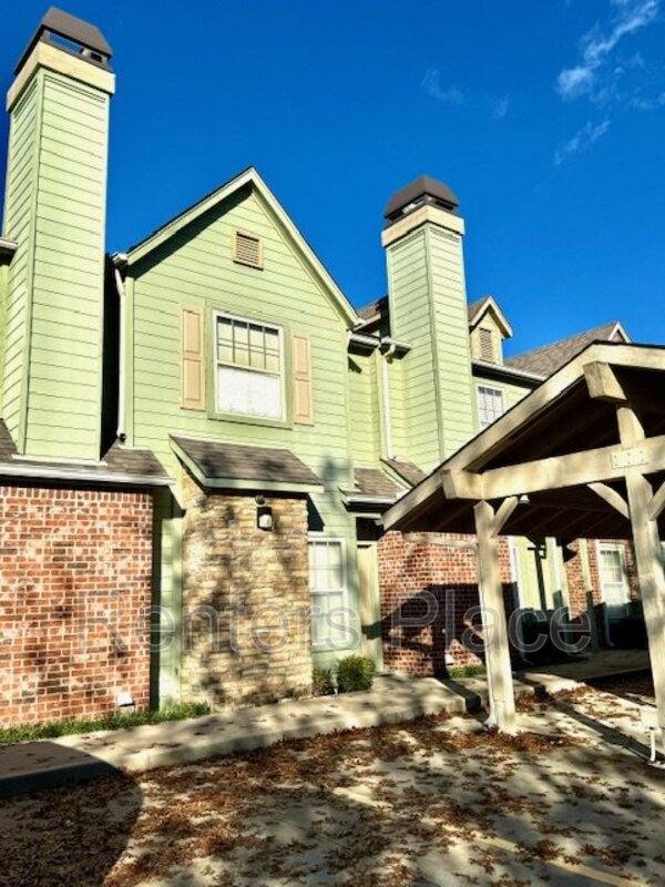 Apartment for rent at 419 E C St #121, Jenks, OK 74037