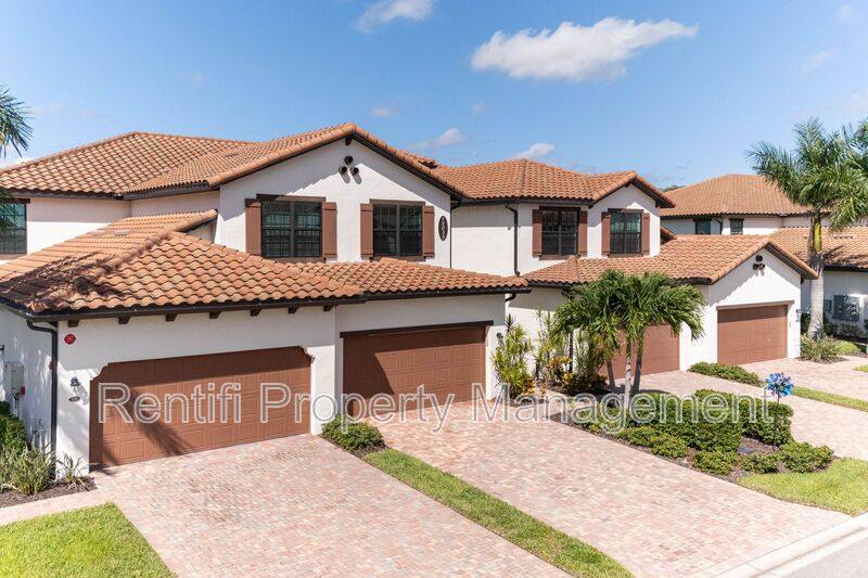 Apartment for rent at 12035 Hawthorn Lake Dr #201, Fort Myers, FL 33913