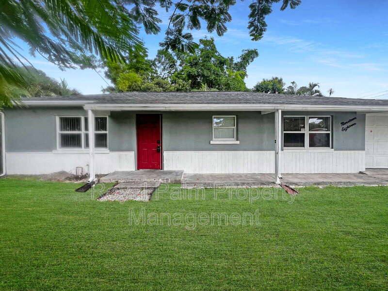 Apartment for rent at 1918 Grace Ave, Fort Myers, FL 33901