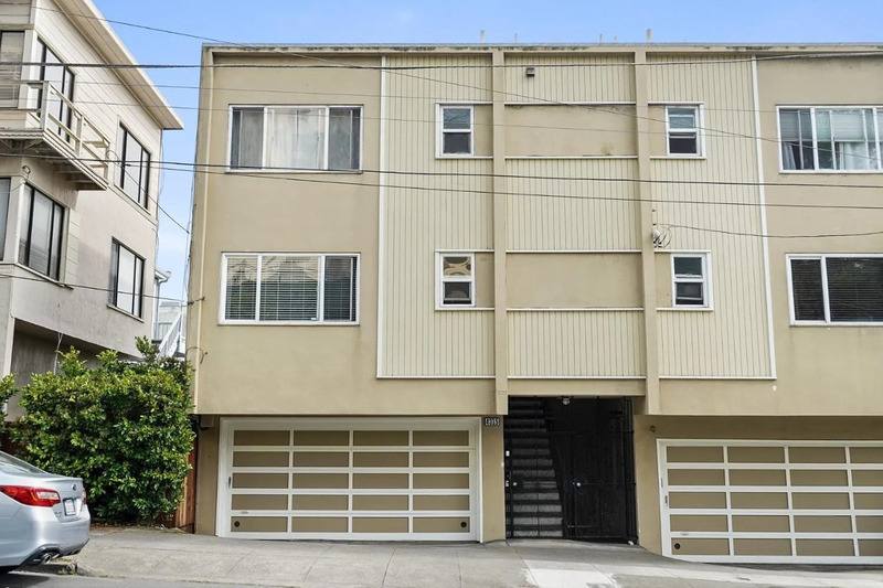 House for rent at 4315 Clement St #1, San Francisco, CA 94121