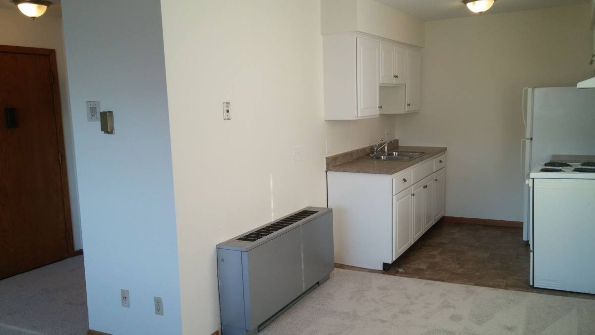 Apartment for rent at 2001 Bryant Ave S, Minneapolis, MN 55405