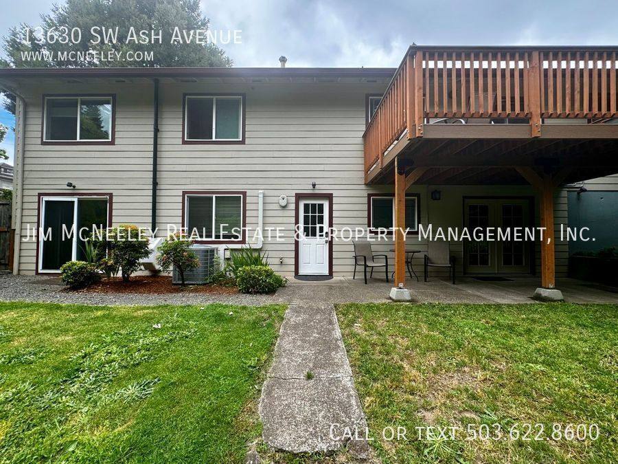House for rent at 13630 SW Ash Ave, Portland, OR 97223