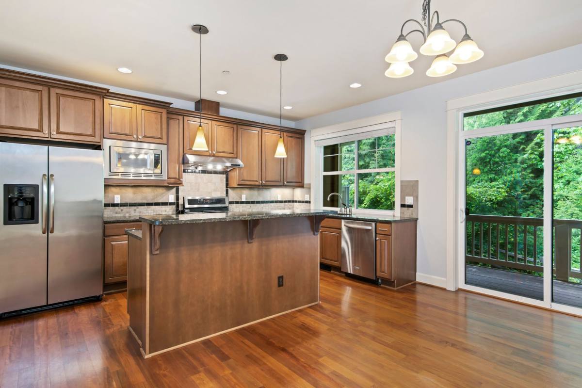 Apartment for rent at 2016 NW Talus Dr, Issaquah, WA 98027