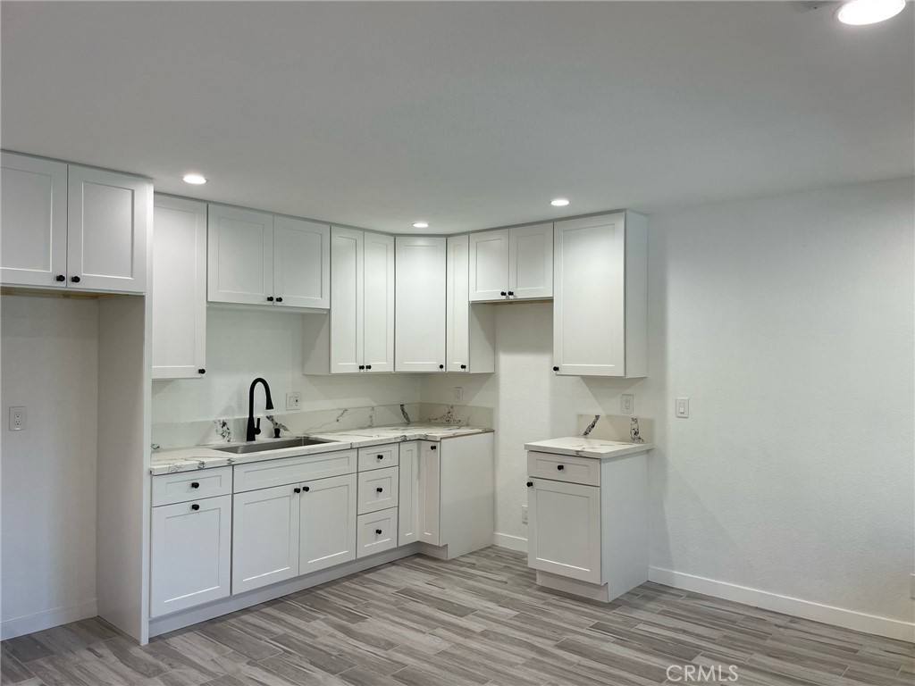 Apartment for rent at 10037 Samoa Ave #17-17, Tujunga, CA 91042
