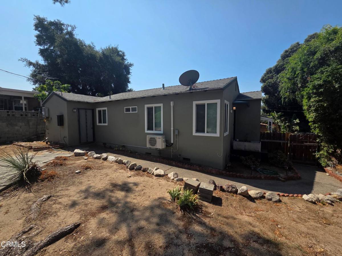 Apartment for rent at 10152 Haines Canyon Ave, Tujunga, CA 91042