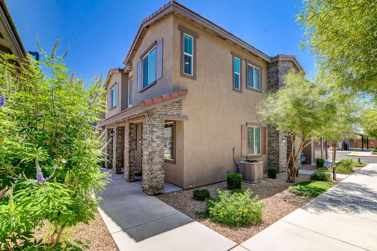 Townhouse for rent at 5730 Sky Pointe Dr, Las Vegas, NV 89130