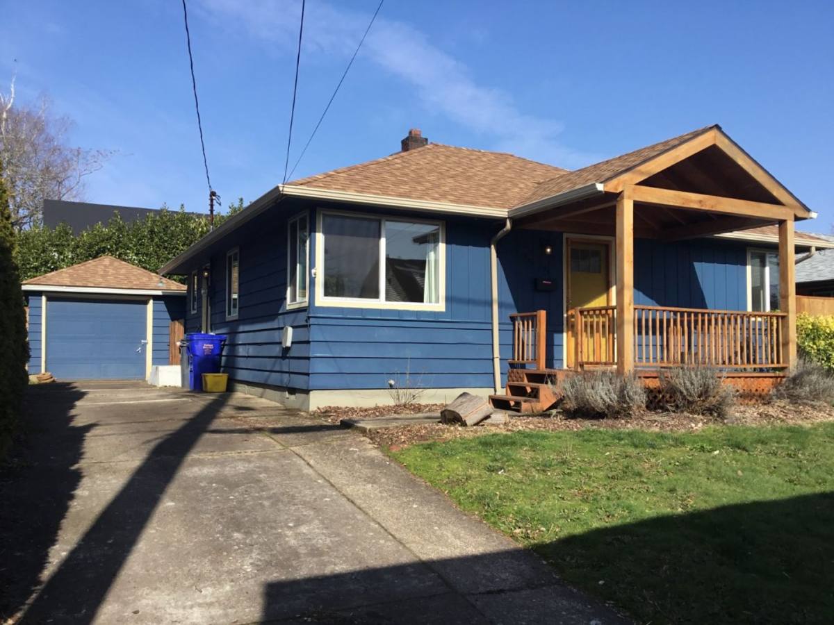 7525 N Clarendon Ave, Portland, OR 97203