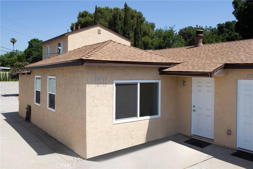 Apartment for rent at 10709 Sherman Place #10711, Sun Valley, CA 91352