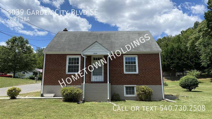 House for rent at 3039 Garden City Blvd SE, Roanoke, VA 24014