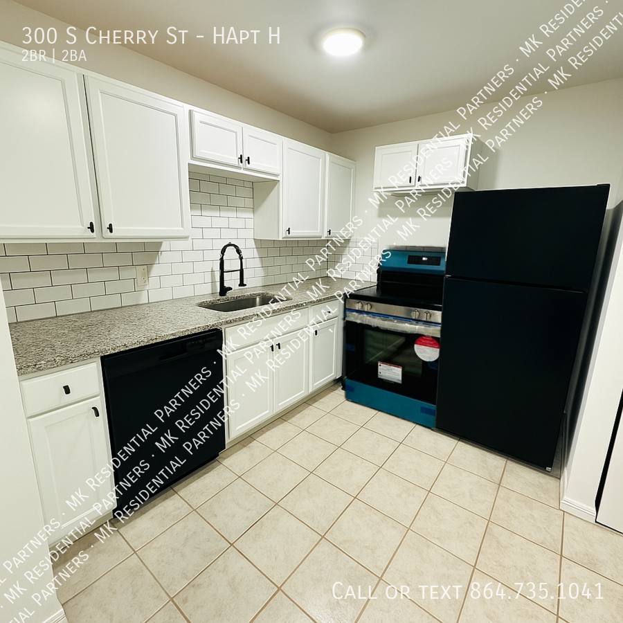 Apartment for rent at 300 S Cherry St #HAPT H, Kernersville, NC 27284